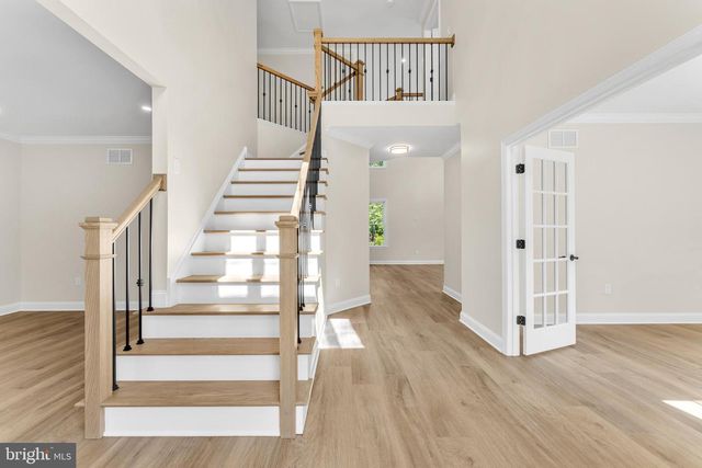13 BEAVER AVE, Mount Laurel, NJ 08054