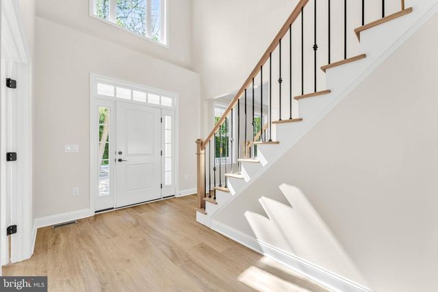 13 BEAVER AVE, Mount Laurel, NJ 08054