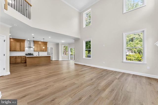 13 BEAVER AVE, Mount Laurel, NJ 08054