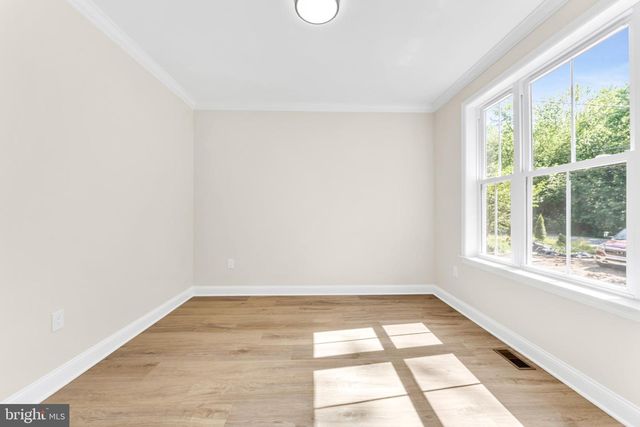 13 BEAVER AVE, Mount Laurel, NJ 08054