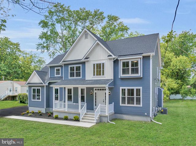 13 BEAVER AVE, Mount Laurel, NJ 08054