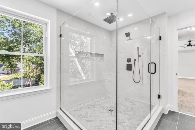 13 BEAVER AVE, Mount Laurel, NJ 08054