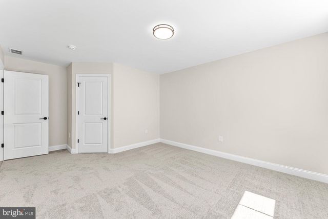 13 BEAVER AVE, Mount Laurel, NJ 08054