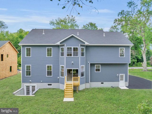 13 BEAVER AVE, Mount Laurel, NJ 08054