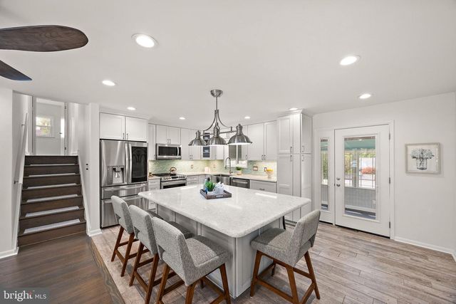 14 CAMEO RD, Claymont, DE 19703