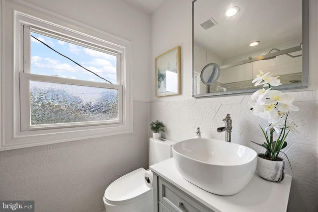 14 CAMEO RD, Claymont, DE 19703
