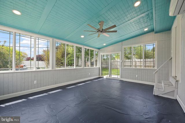 14 CAMEO RD, Claymont, DE 19703