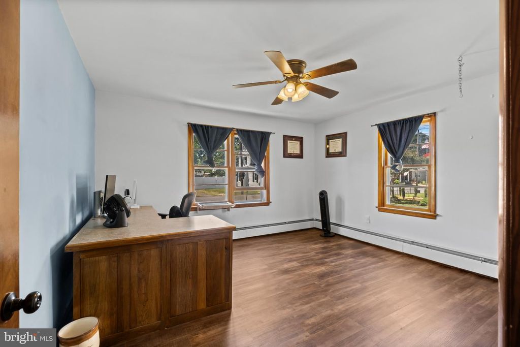 Image 19 of property listing at 301 WRIGHTS AVE, Hurlock, MD 21643
