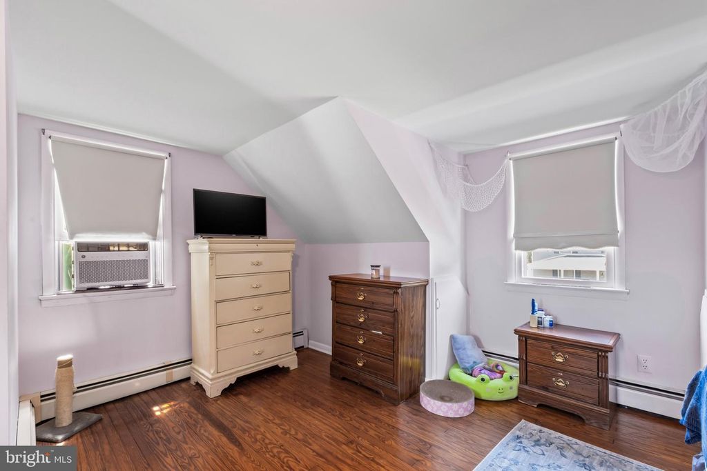 Image 26 of property listing at 301 WRIGHTS AVE, Hurlock, MD 21643