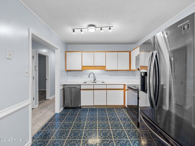 3117 Gaitway Court, Jacksonville, NC 28546