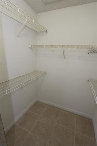 2861 N Oakland Forest Drive 307, Oakland Park, FL 33309