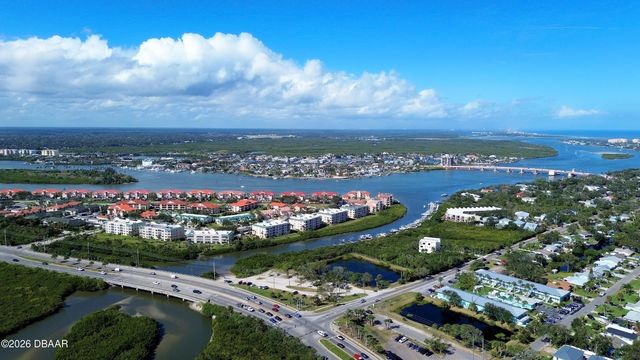 441 Bouchelle Dr Apt 202, New Smyrna Beach, FL 32169