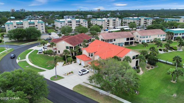 441 Bouchelle Dr Apt 202, New Smyrna Beach, FL 32169