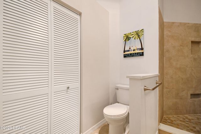 441 Bouchelle Dr Apt 202, New Smyrna Beach, FL 32169