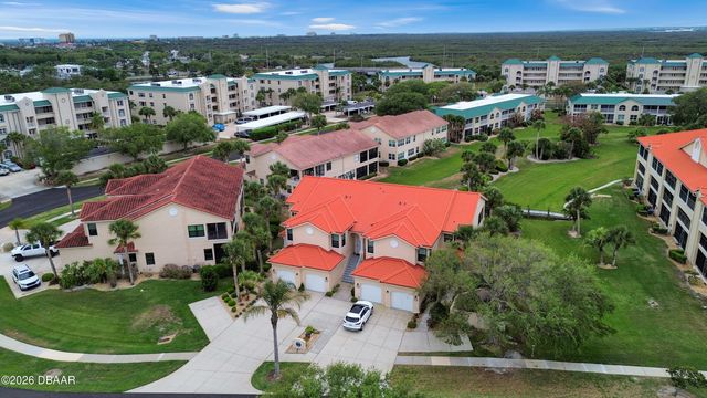 441 Bouchelle Dr Apt 202, New Smyrna Beach, FL 32169