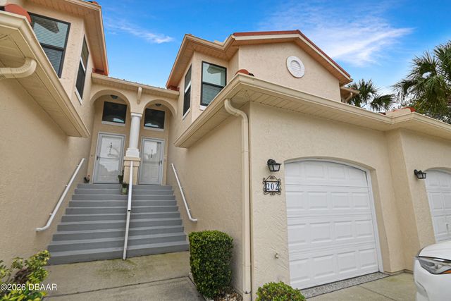 441 Bouchelle Dr Apt 202, New Smyrna Beach, FL 32169