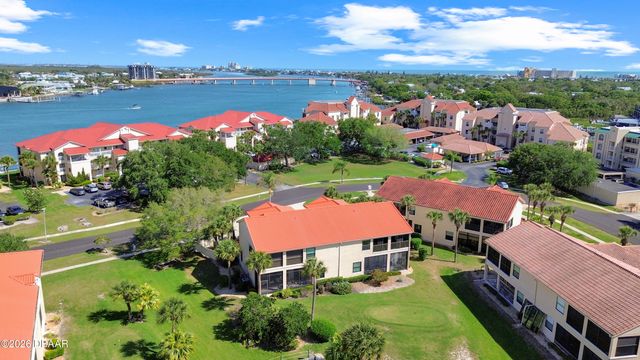 441 Bouchelle Dr Apt 202, New Smyrna Beach, FL 32169