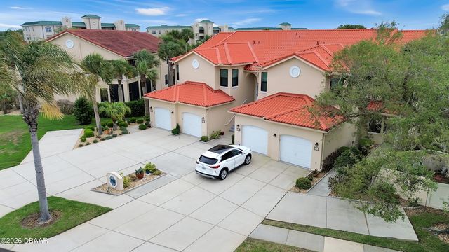 441 Bouchelle Dr Apt 202, New Smyrna Beach, FL 32169