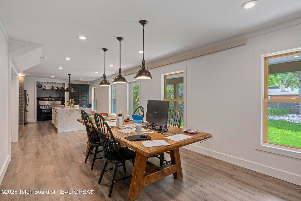 663&665 E KELLY Avenue, Jackson, WY 83001 photo 17