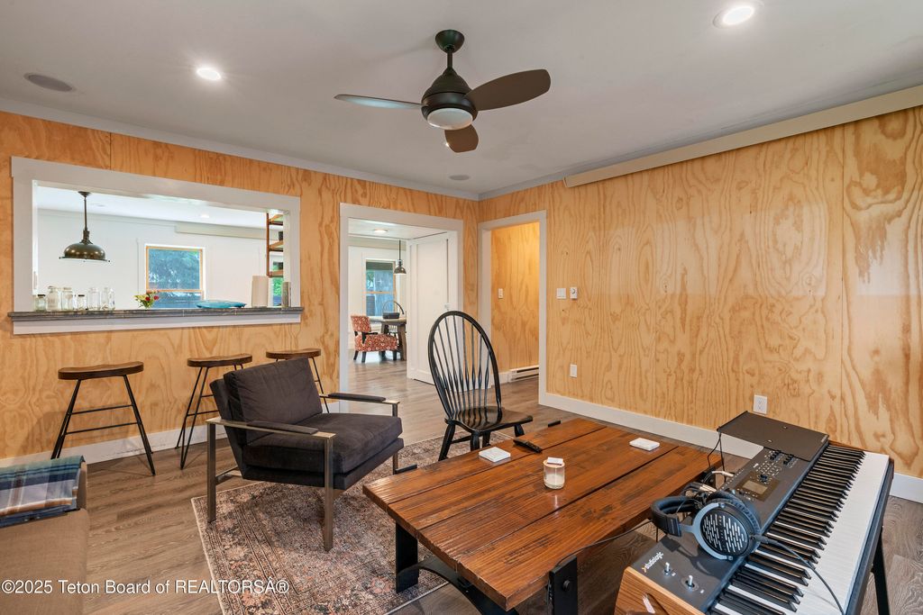 663&665 E KELLY Avenue, Jackson, WY 83001 photo 22