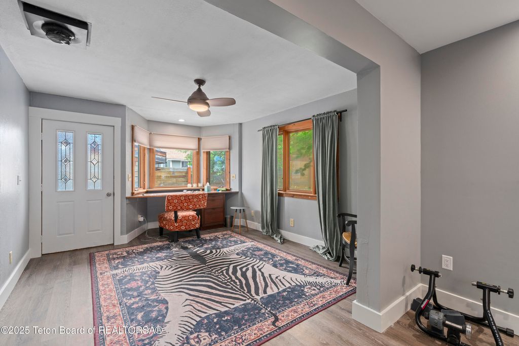 663&665 E KELLY Avenue, Jackson, WY 83001 photo 26