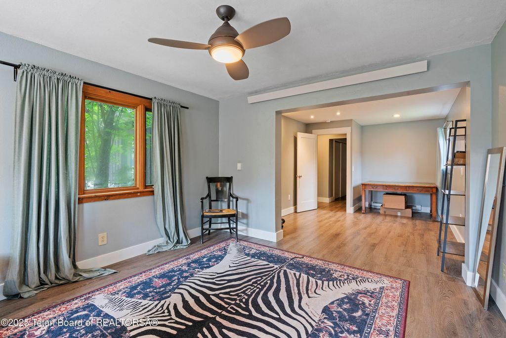 663&665 E KELLY Avenue, Jackson, WY 83001 photo 27