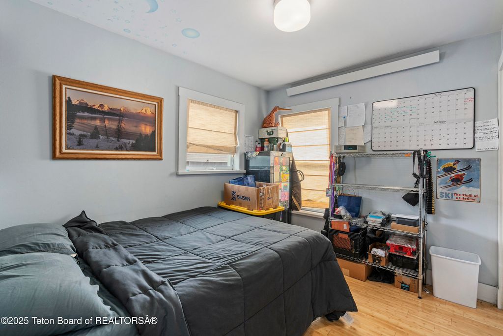 663&665 E KELLY Avenue, Jackson, WY 83001 photo 37