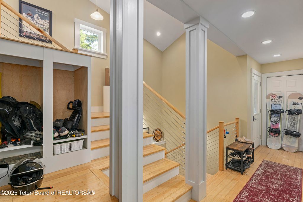 663&665 E KELLY Avenue, Jackson, WY 83001 photo 48