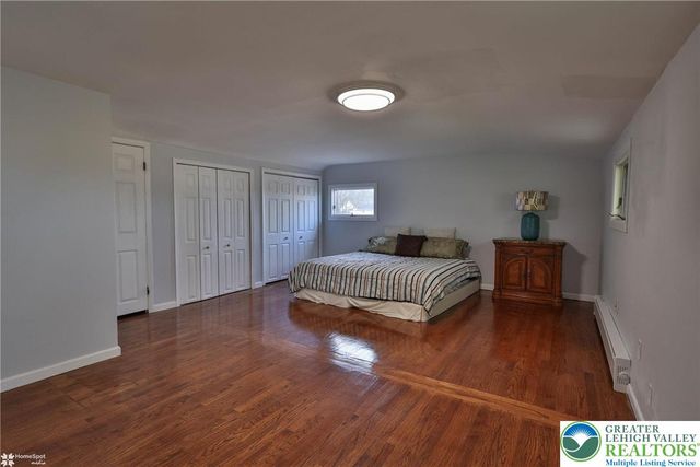 1450 Stones Crossing Road, Palmer Twp, PA 18045