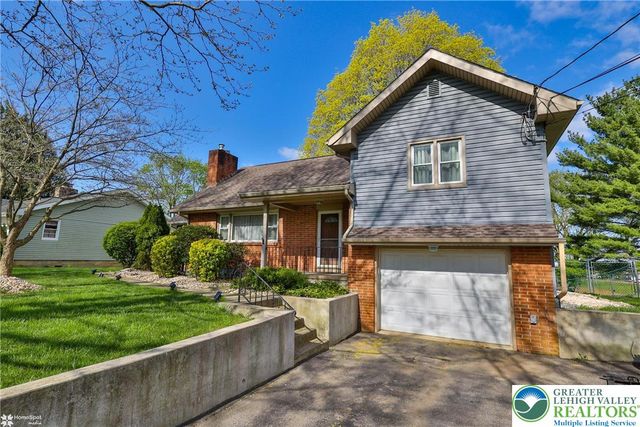 1450 Stones Crossing Road, Palmer Twp, PA 18045