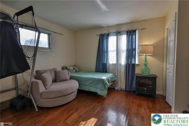 1450 Stones Crossing Road, Palmer Twp, PA 18045