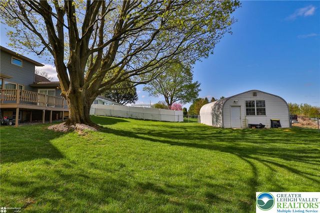 1450 Stones Crossing Road, Palmer Twp, PA 18045