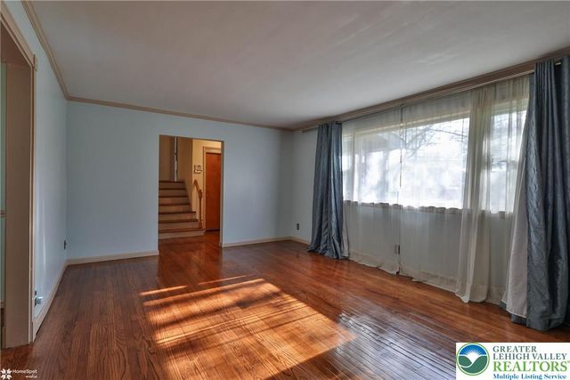 1450 Stones Crossing Road, Palmer Twp, PA 18045