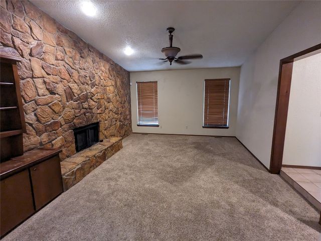 2116 oakvista Circle, Norman, OK 73071