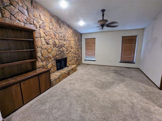 2116 oakvista Circle, Norman, OK 73071
