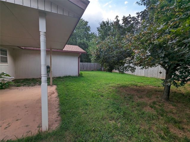 2116 oakvista Circle, Norman, OK 73071