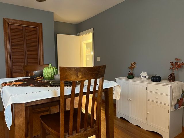 104 Leyden Rd, Greenfield, MA 01301