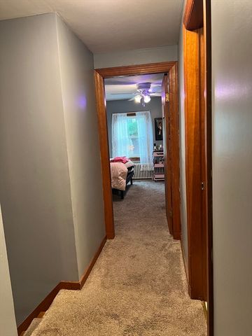 104 Leyden Rd, Greenfield, MA 01301