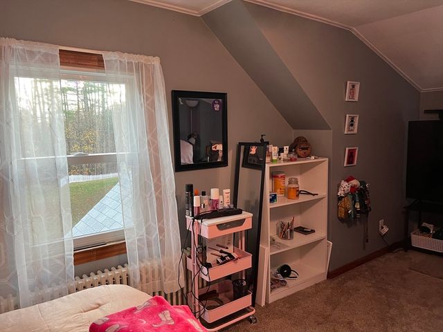 104 Leyden Rd, Greenfield, MA 01301