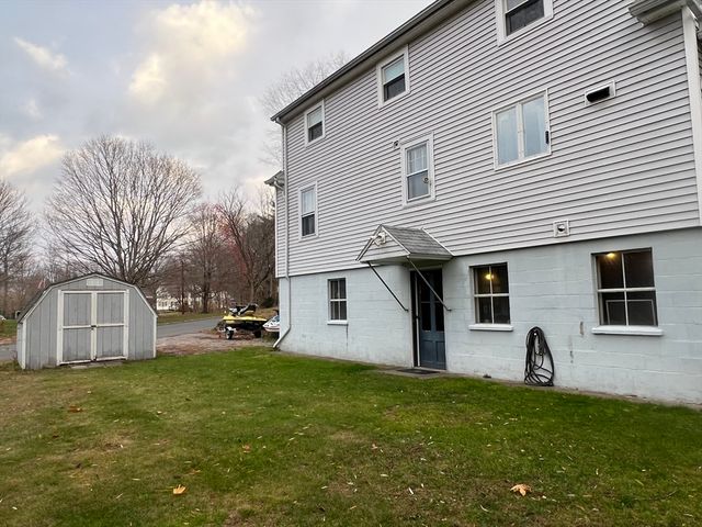 104 Leyden Rd, Greenfield, MA 01301