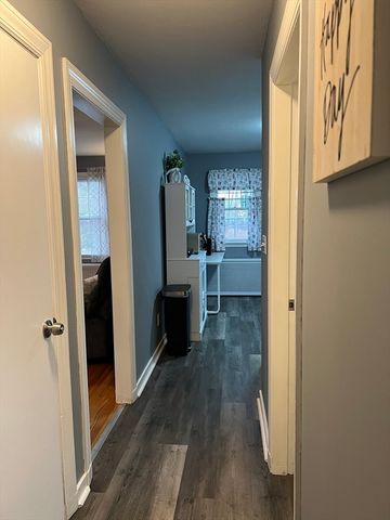 104 Leyden Rd, Greenfield, MA 01301