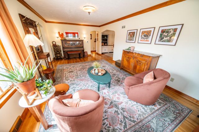 713 11th St SW, Rochester, MN 55902