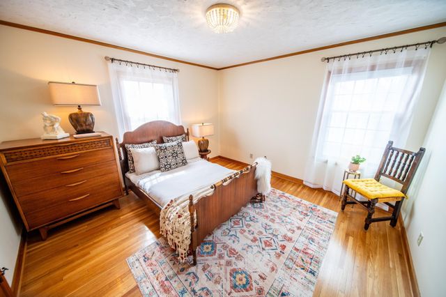 713 11th St SW, Rochester, MN 55902