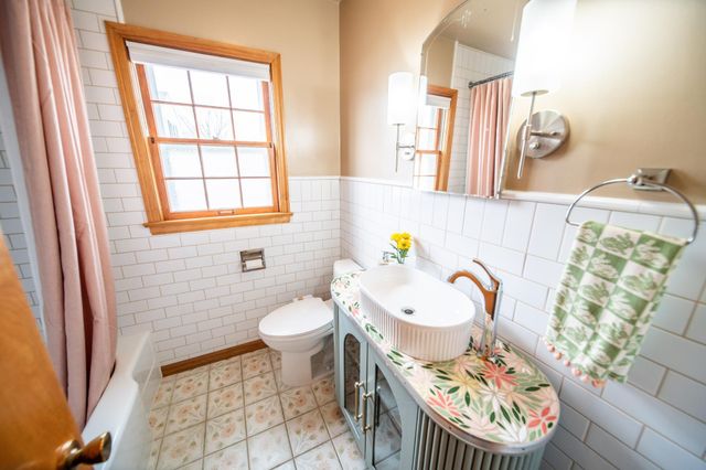 713 11th St SW, Rochester, MN 55902