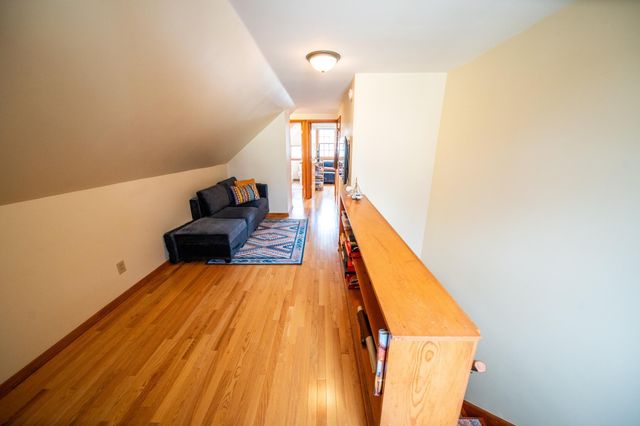 713 11th St SW, Rochester, MN 55902