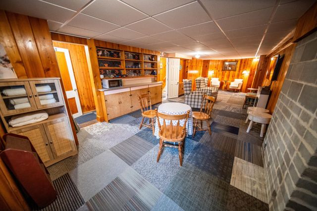 713 11th St SW, Rochester, MN 55902