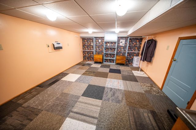 713 11th St SW, Rochester, MN 55902