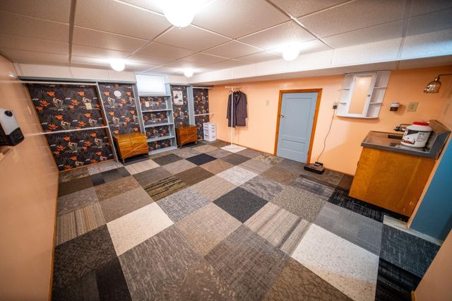 713 11th St SW, Rochester, MN 55902