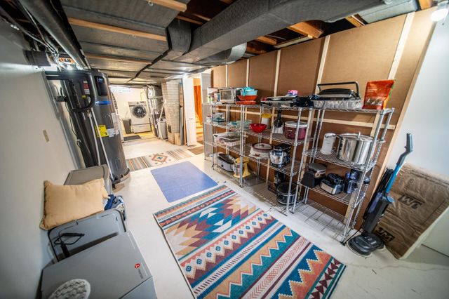 713 11th St SW, Rochester, MN 55902