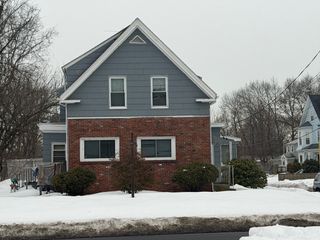 436 Pleasant St, Brockton, MA 02301